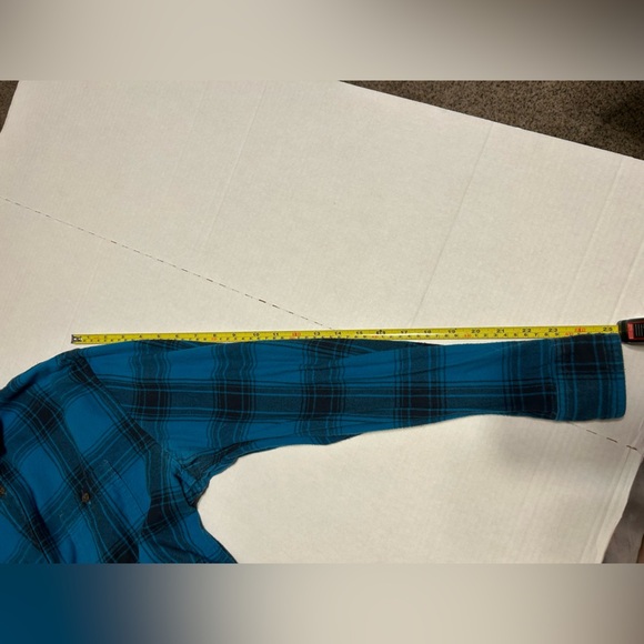 Urban Pipeline Black and Blue Flannel - Size L - Picture 7 of 8